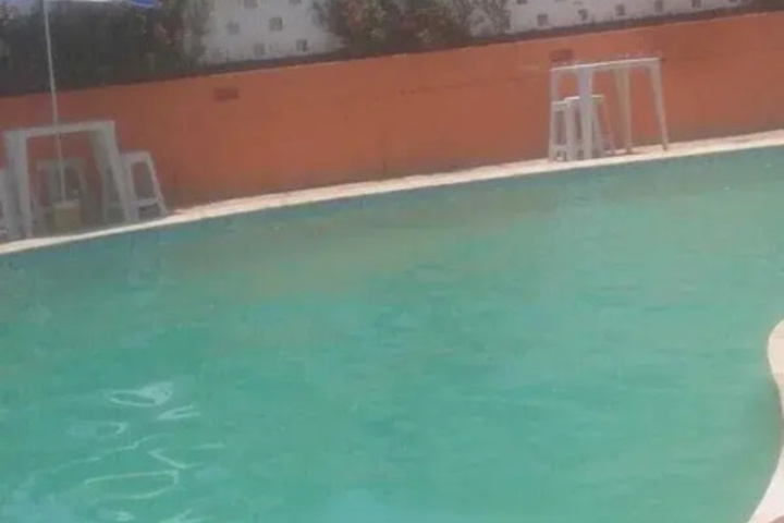 Pool 13 of 15