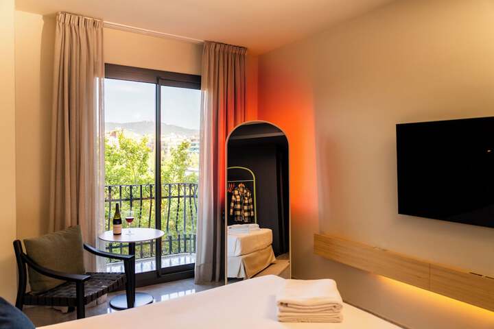 Room 73 of 265