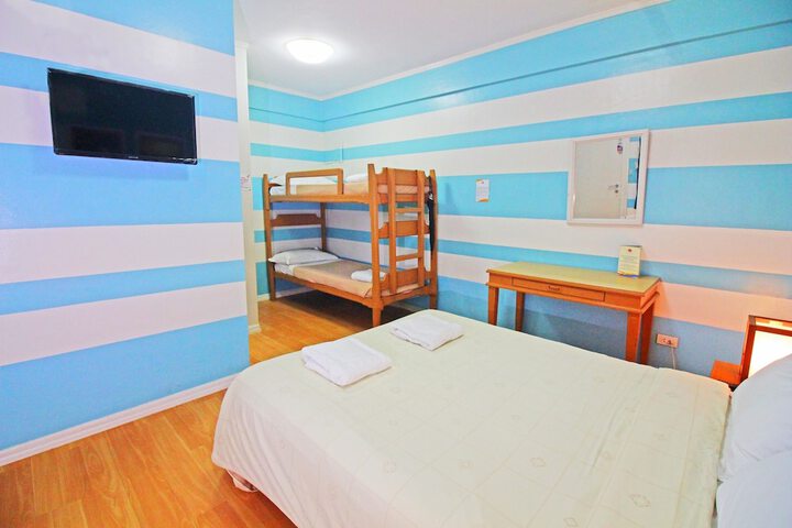 Room 17 of 59