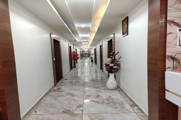 Hotel Interior 4 of 20