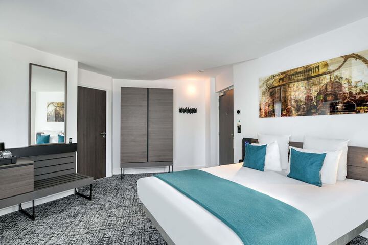 Room 31 of 113