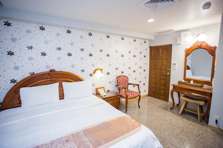 Room 20 of 139