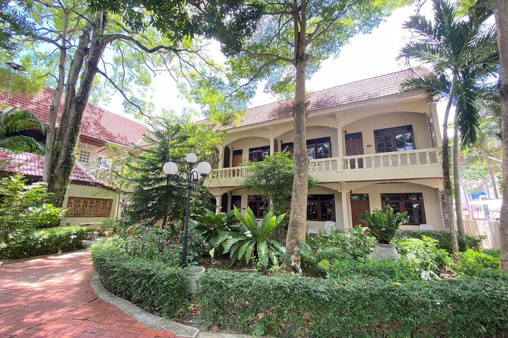 Hotel 92 of 103