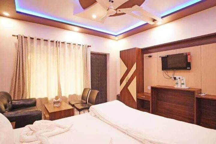 Room 10 of 22