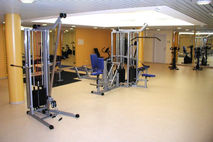 Health and Fitness 41 of 153