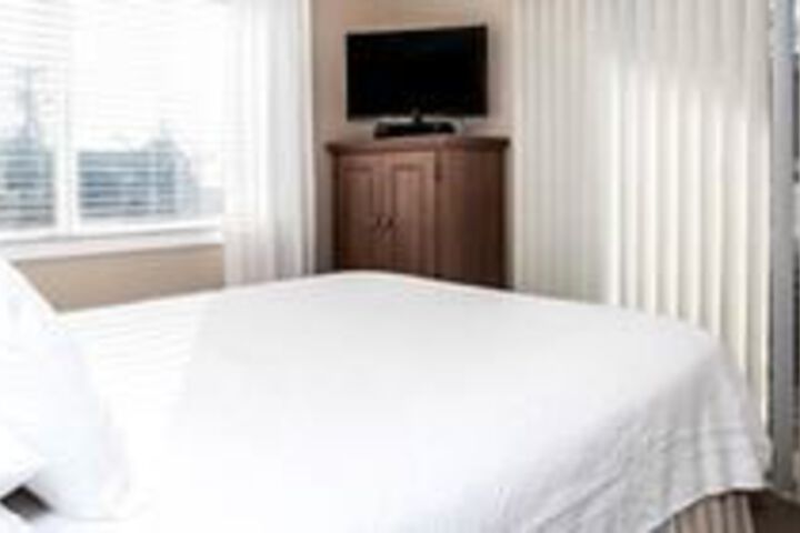 Room 65 of 111