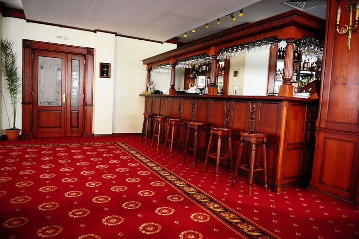 Lounge 59 of 78