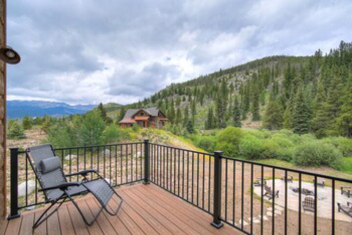 Terrace/Patio 5 of 141
