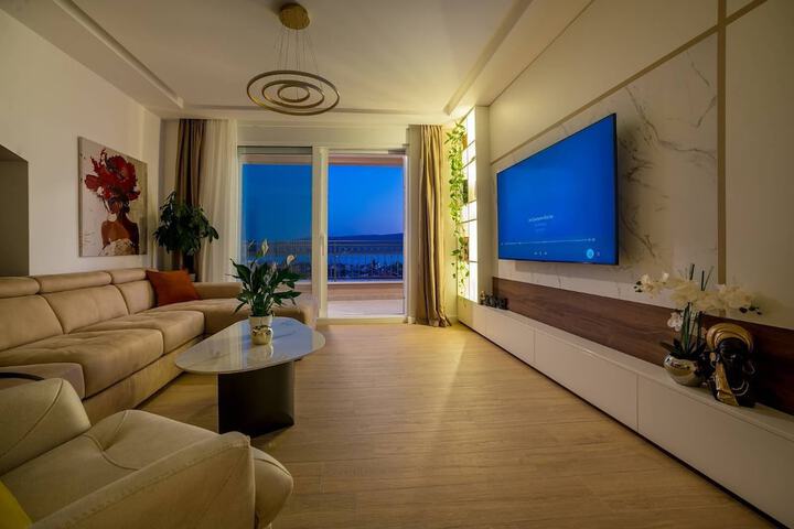 Room 38 of 70