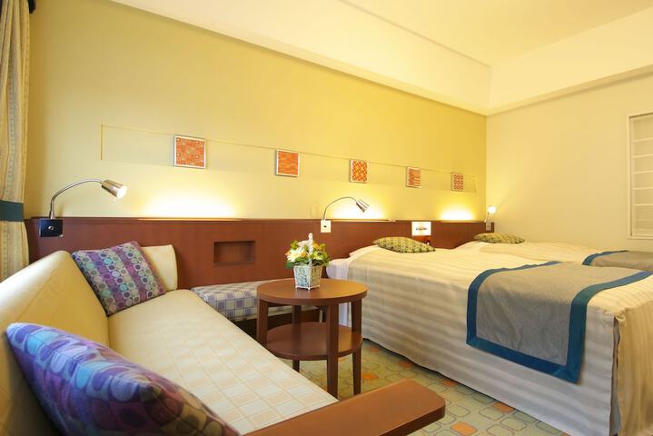 Room 14 of 52