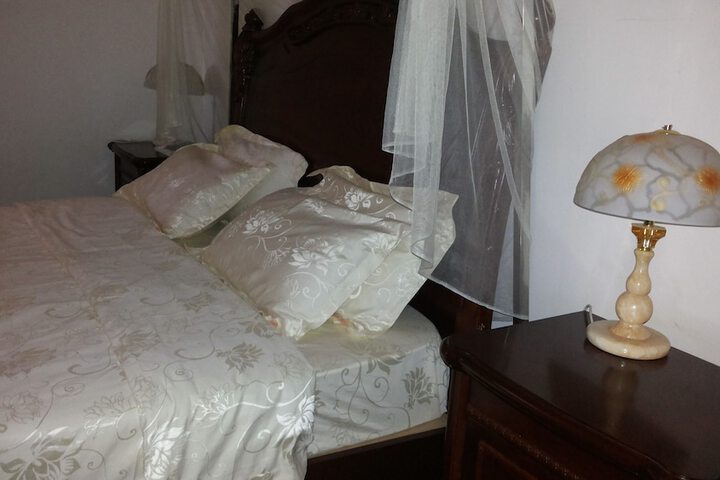 Room 14 of 60