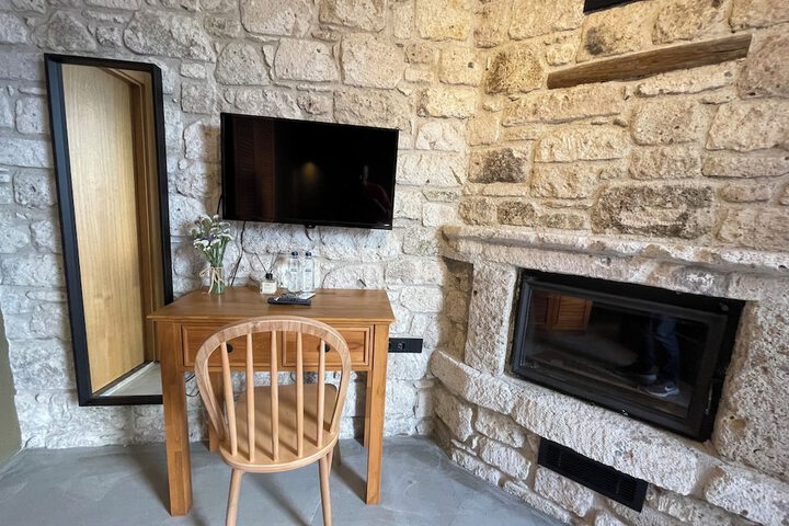 Room 35 of 75