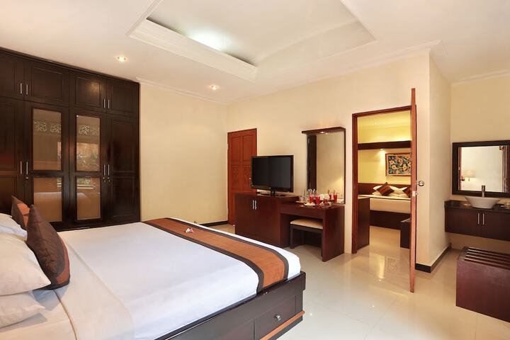 Room 17 of 61