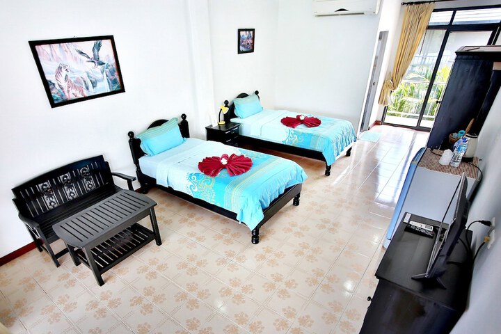Room 49 of 99