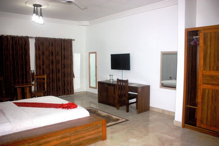 Room 7 of 24