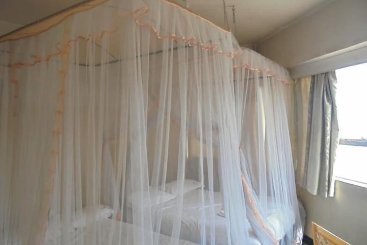 Room 2 of 21