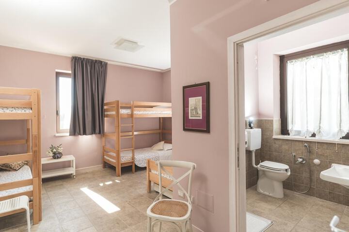 Room 14 of 51