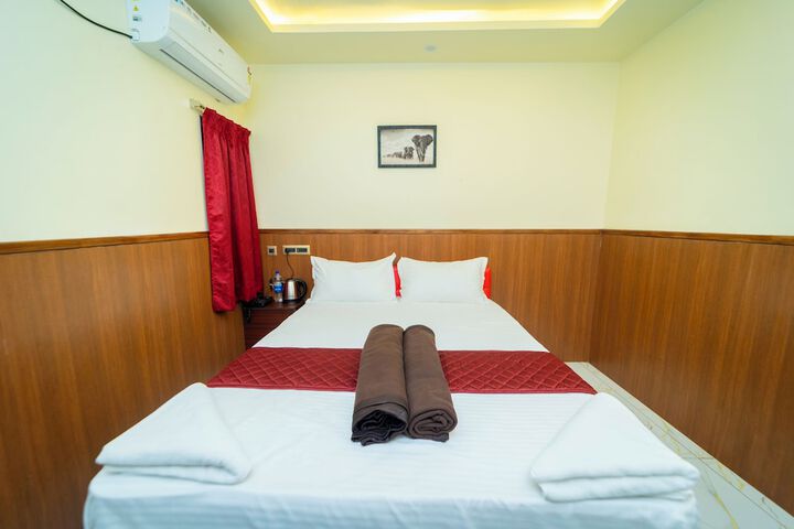 Room 8 of 20