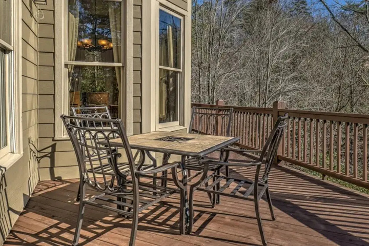 Stoneview Lodge by Escape to Blue Ridge