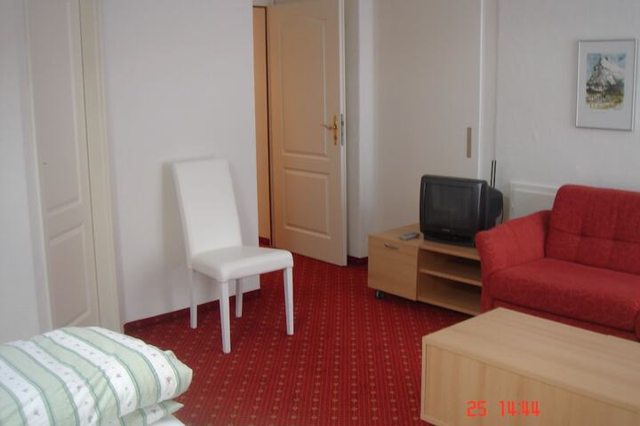 Room 10 of 45