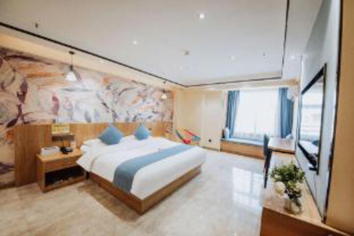 Room 19 of 20