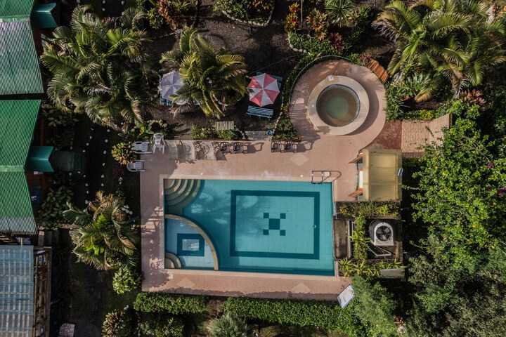 Hotel 67 of 79
