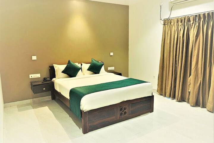 Room 4 of 21