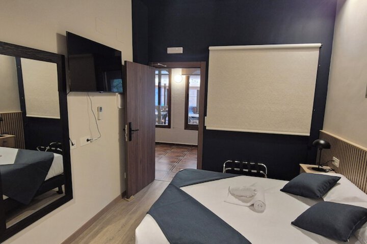 Room 6 of 47