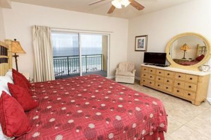 Room 11 of 37