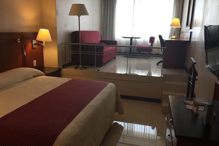 Room 17 of 56