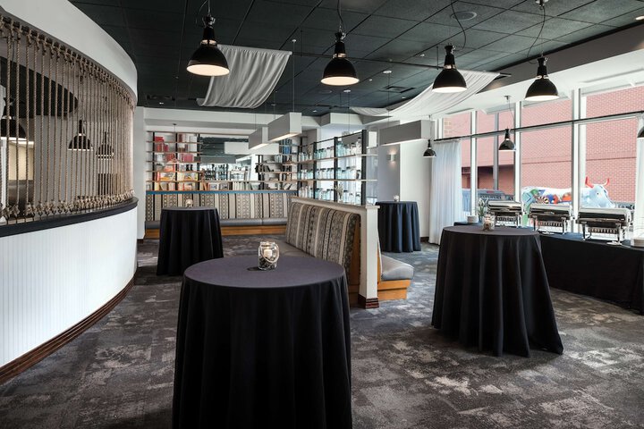 Meeting facility