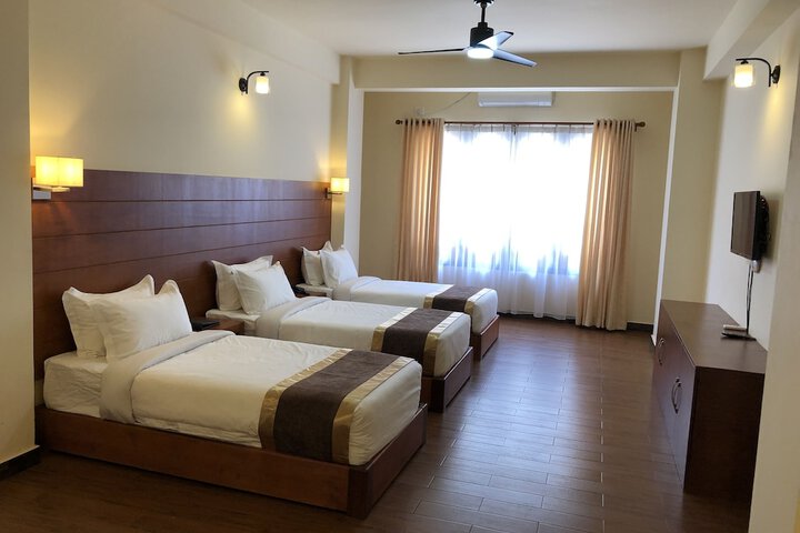 Room 7 of 24