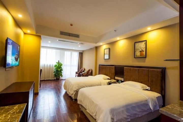 Room 7 of 40