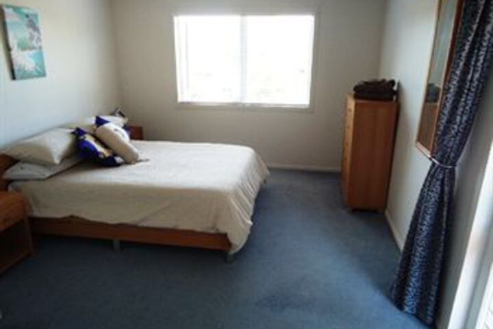 Room 10 of 23