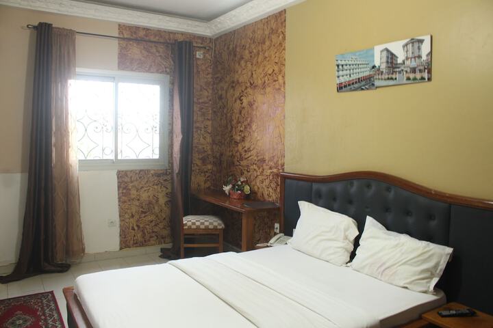 Room 8 of 24