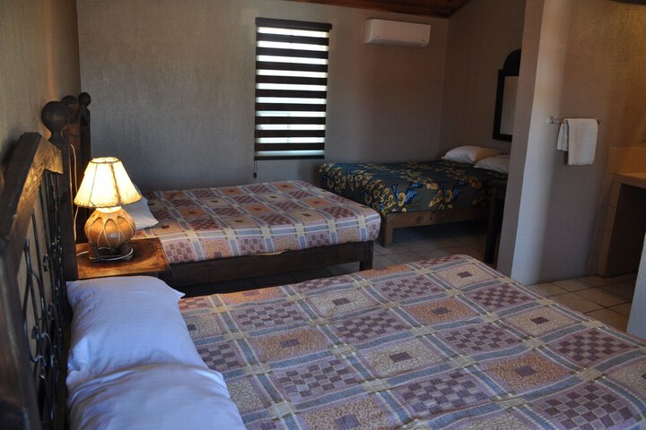 Room 21 of 44