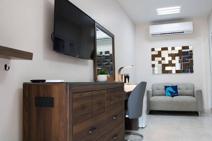 Room 9 of 53