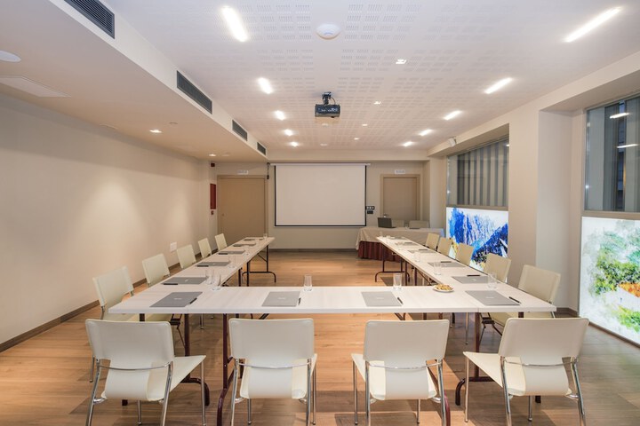Meeting 40 of 45
