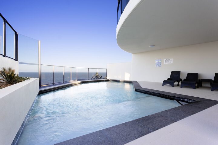 Pool 78 of 92
