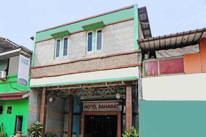 OYO 92470 Hotel Sahabat 2