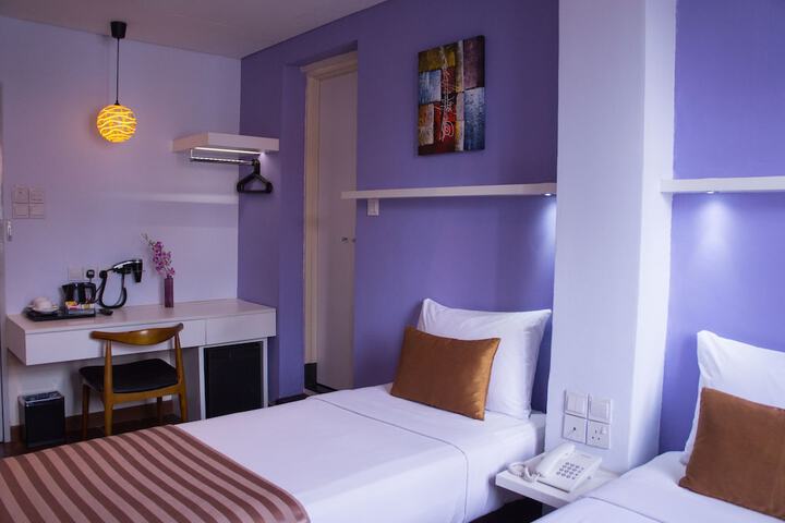Room 28 of 56