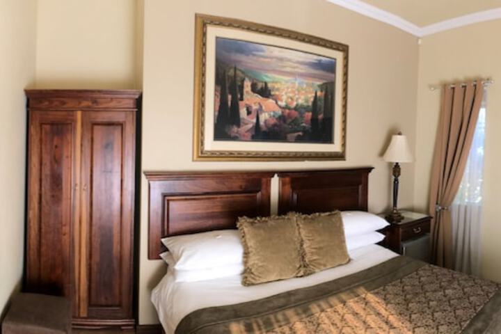 Room 14 of 61