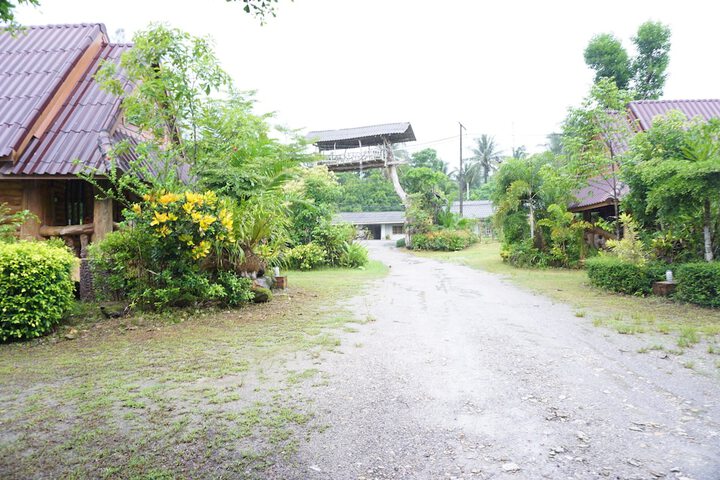 Property Grounds 47 of 49