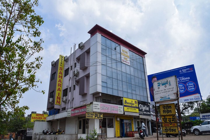 OYO 12854 Hotel Sahara Inn