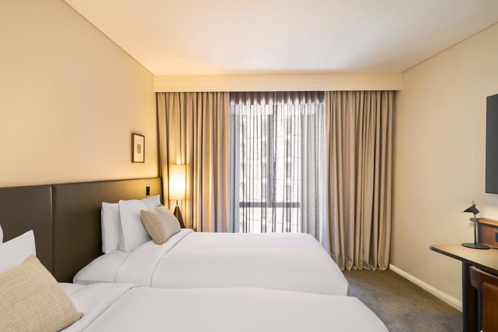 Room 19 of 150