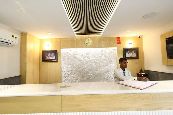 Hotel Interior 10 of 136