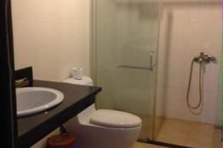 Room 2 of 15