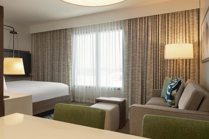 Room 30 of 128