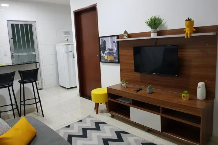 Room 3 of 20