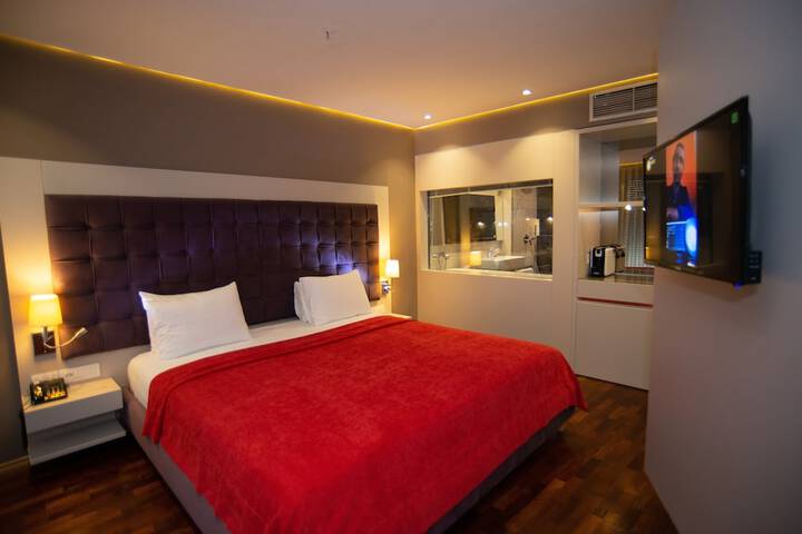 Room 60 of 253